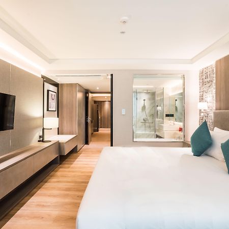 Citrus Suites Sukhumvit 6 By Compass Hospitality Bangkok Exterior foto