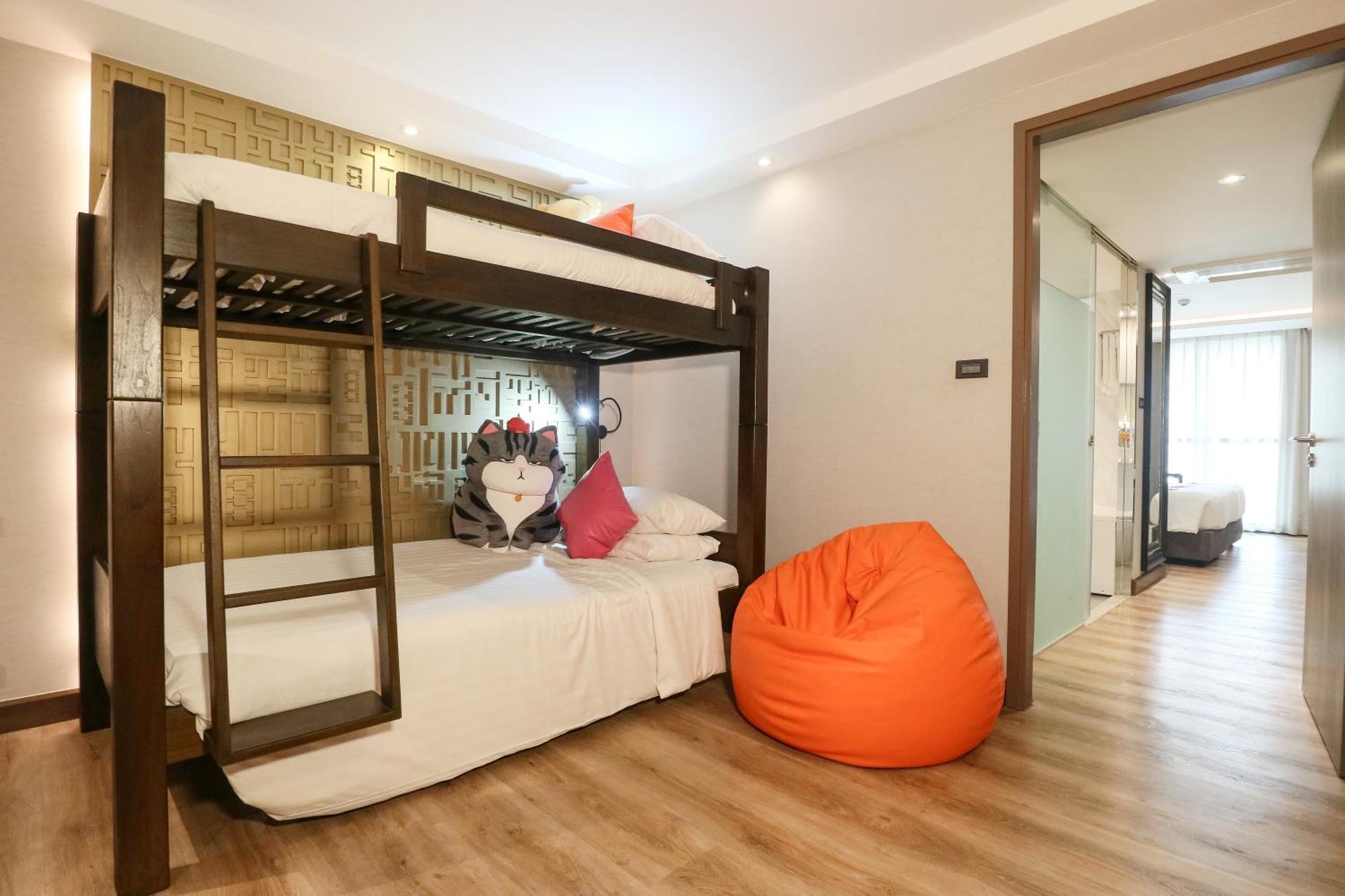 Citrus Suites Sukhumvit 6 By Compass Hospitality Bangkok Exterior foto